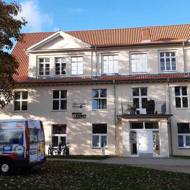 Musik und Kunstschule Lübeck | Malermeister Lehmkuhl